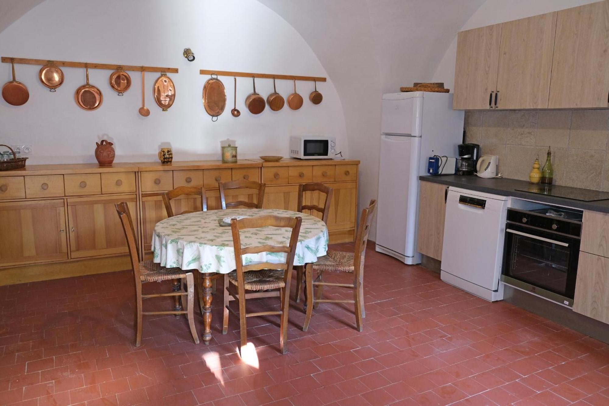 Typical Mas Provencal With Swimming Pool In A Small Hamlet Near Mouries In The Alpilles In Provence- 8 Persons Villa Dış mekan fotoğraf